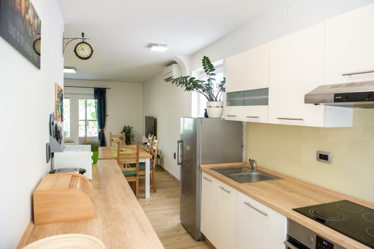 Apartma Soline Seca Portorož Buitenkant foto